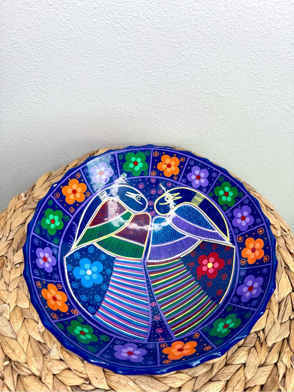 Vintage Mexican Talavera
Pottery Bowl with Hand-painted Birds and Flowers